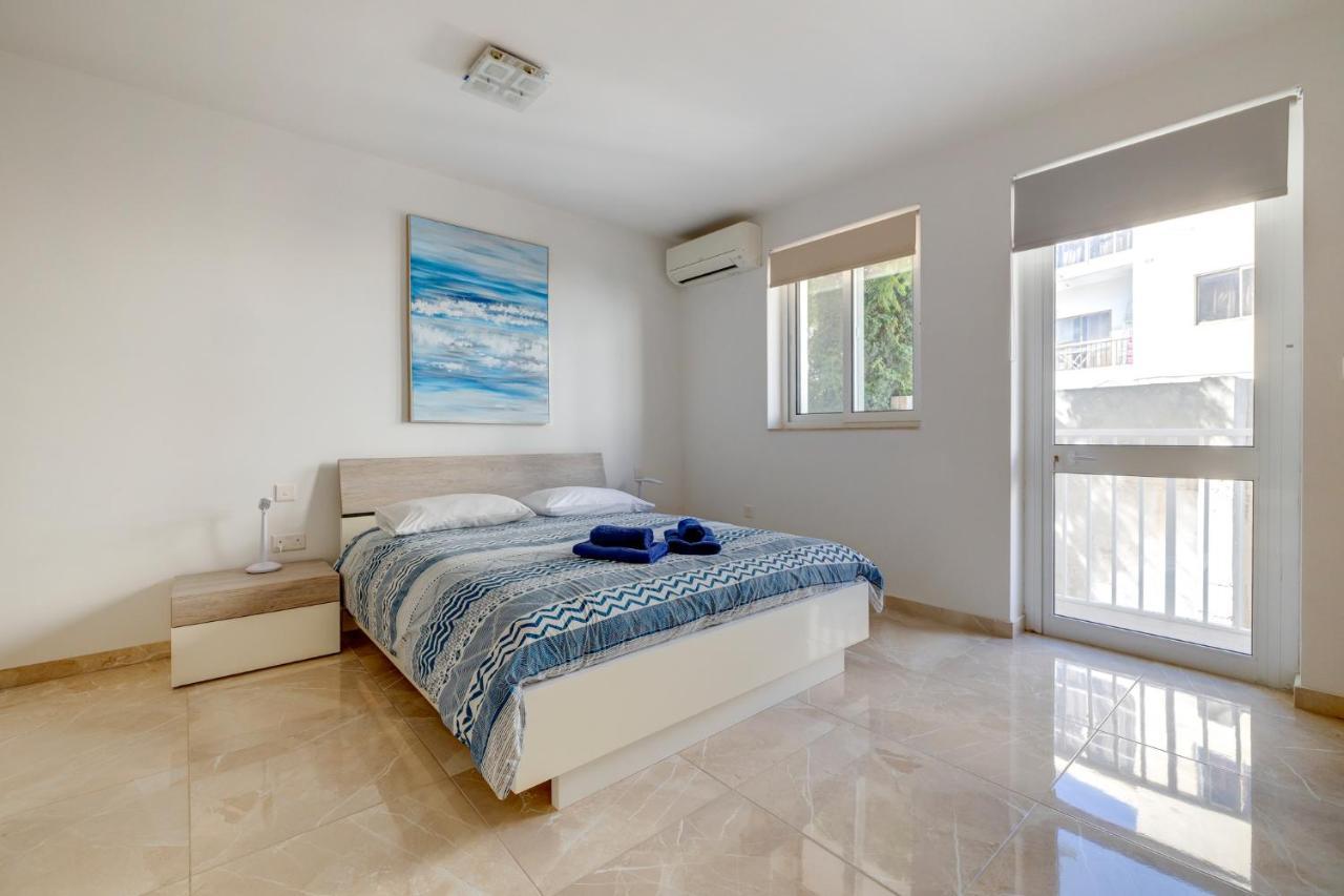 Marvellous 3Br Apartment In Central St Julians San Julián Exterior foto