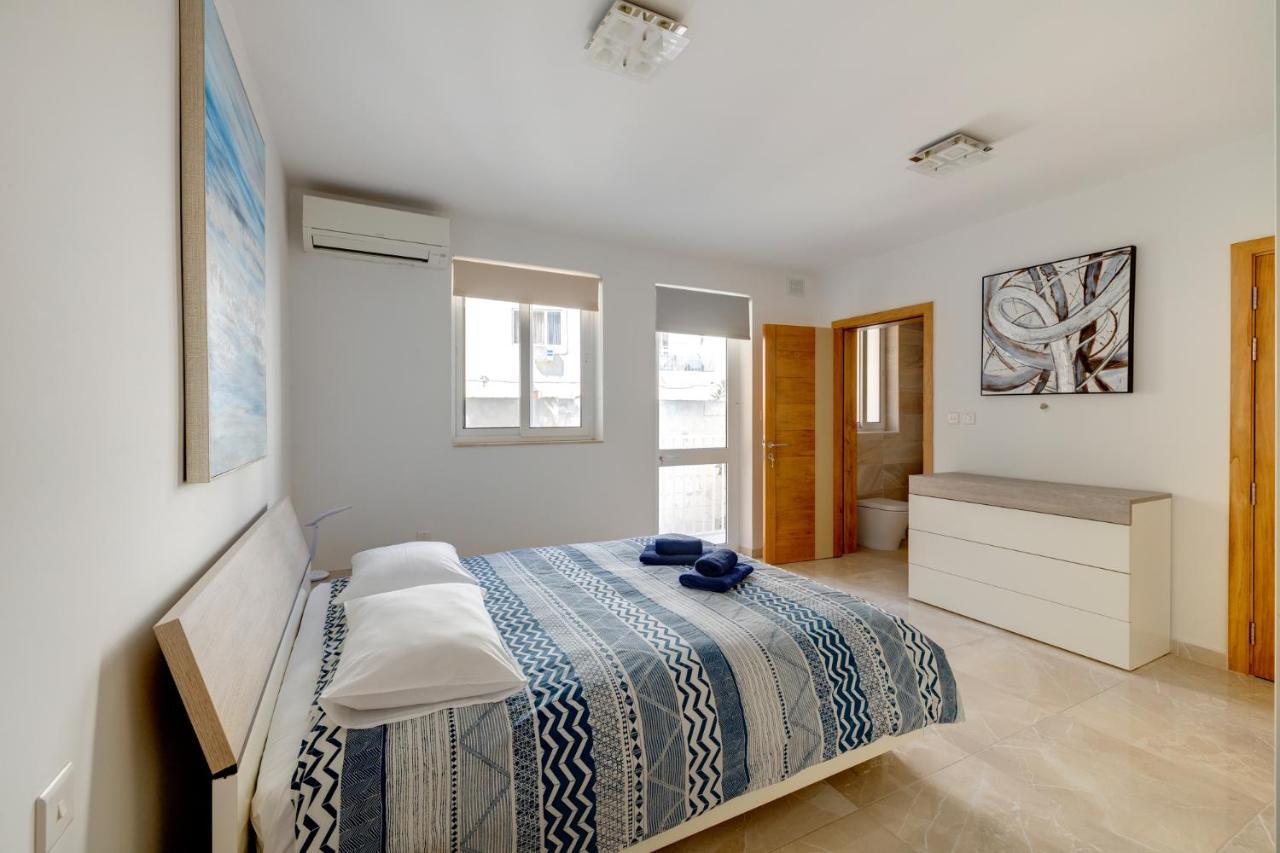 Marvellous 3Br Apartment In Central St Julians San Julián Exterior foto
