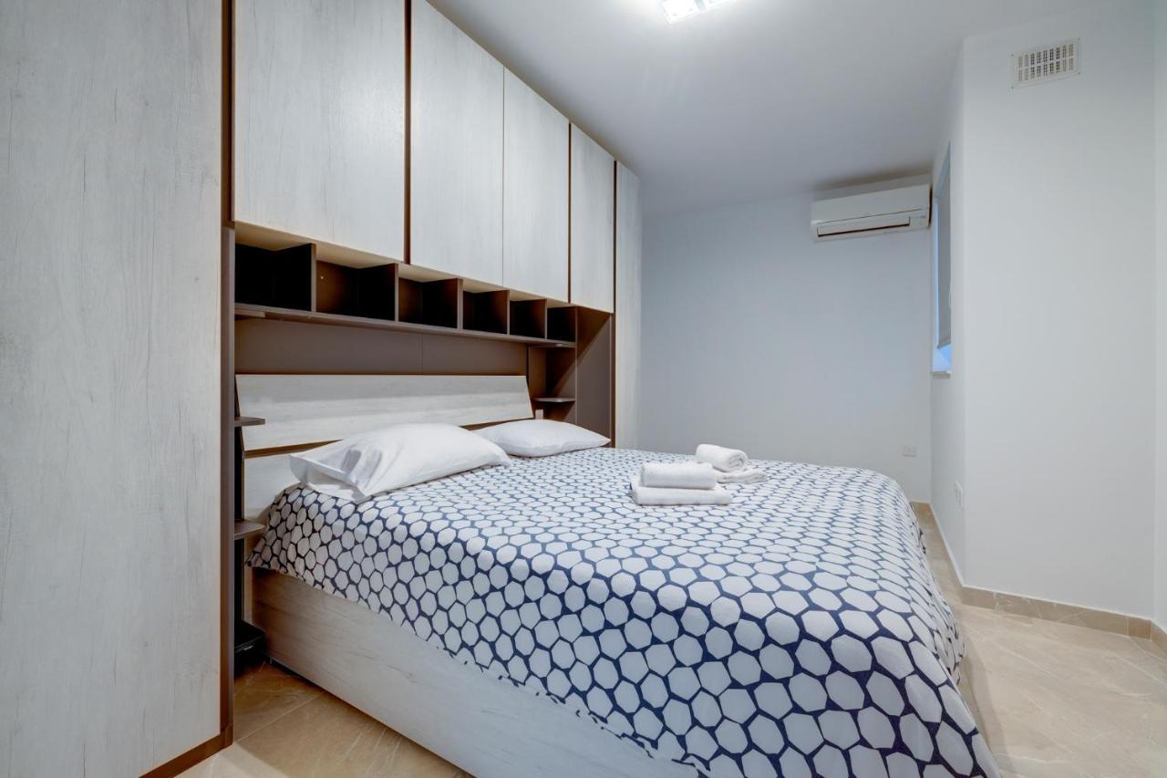 Marvellous 3Br Apartment In Central St Julians San Julián Exterior foto